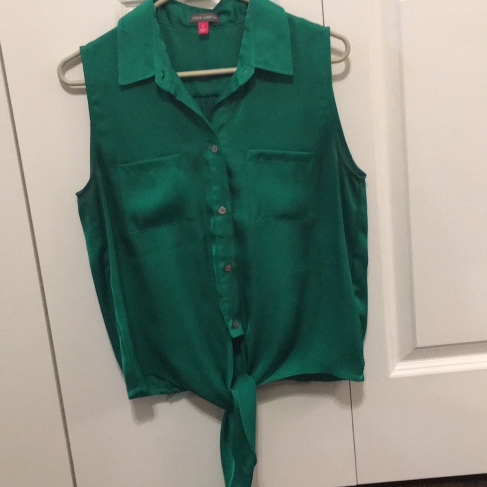Ladies sleeveless blouse